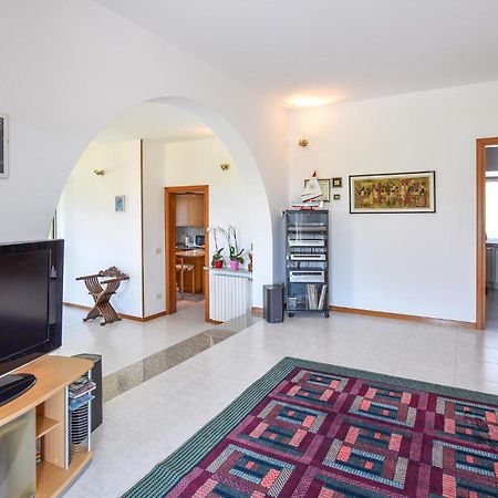 2 Bedroom Cozy Apartment In Grado Extérieur photo